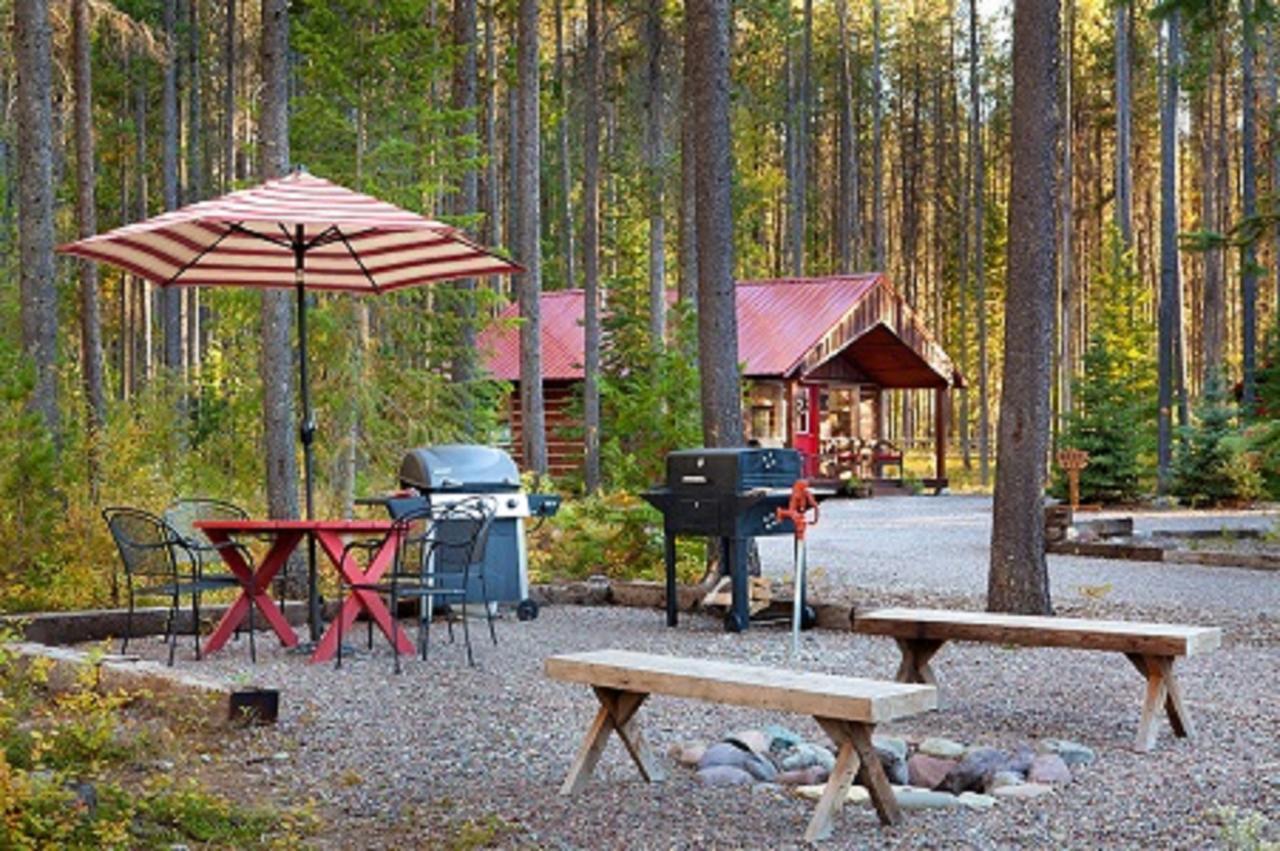 Reclusive Moose Cabins West Glacier Exterior photo